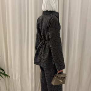 Alternative view of Eid set 🩶  ملاحظة الرمادي سولد اوت